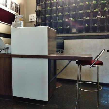 Bedspace- Capsule AC Hotel Mangalore Exterior foto